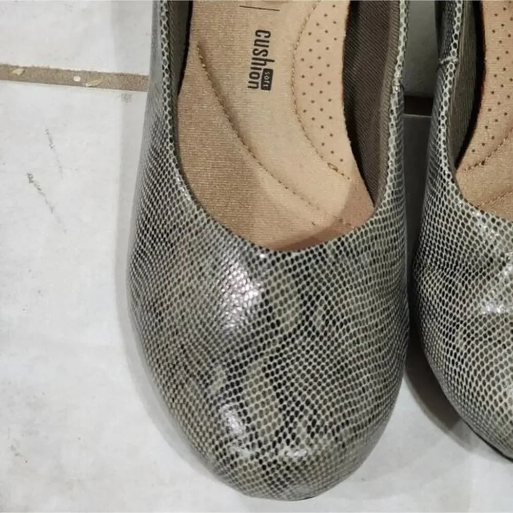 Clarks sophisticated snakeskin